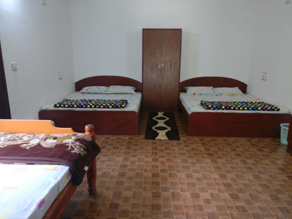 The Shades Holiday Homes Kushālnagar Esterno foto